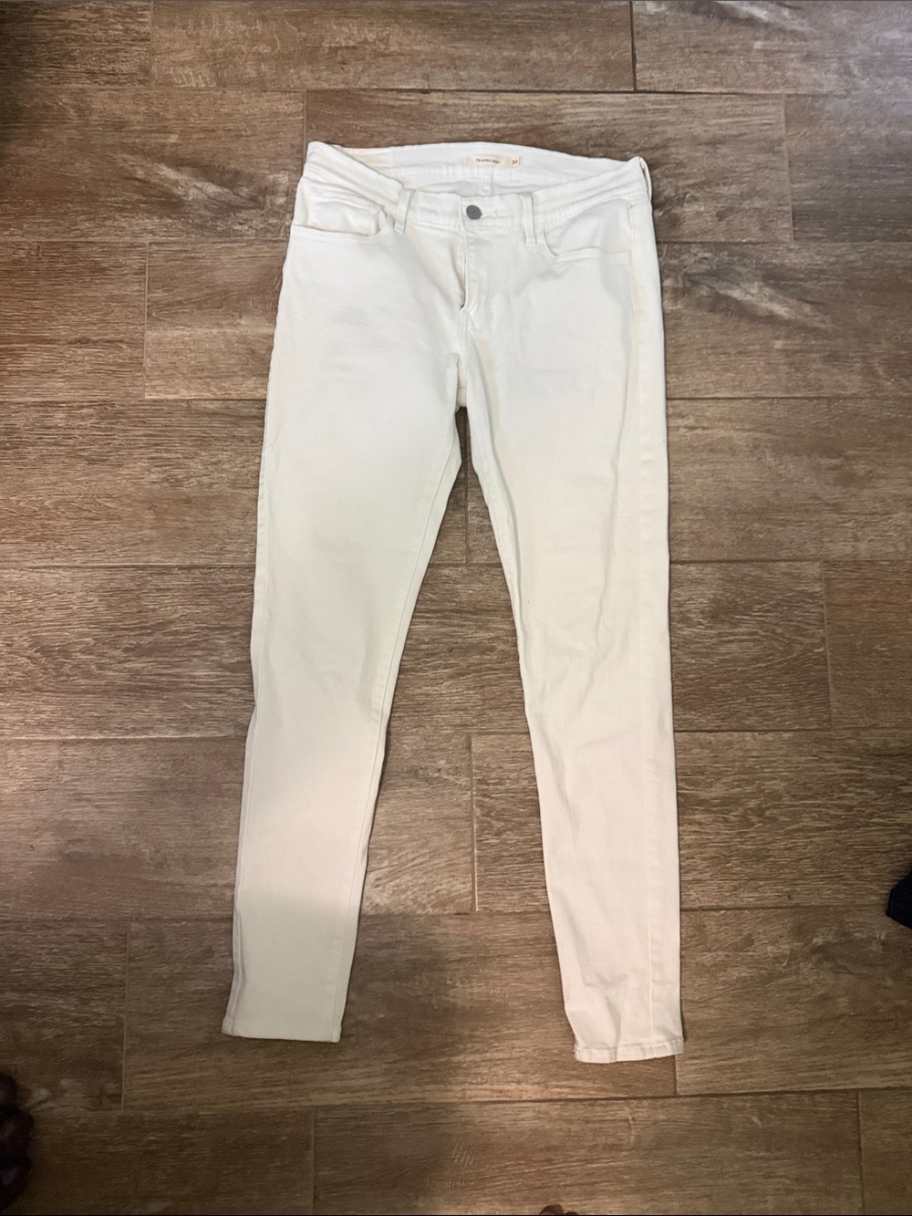 White Skinny Jeans - Classic Clean Look Levi’s
